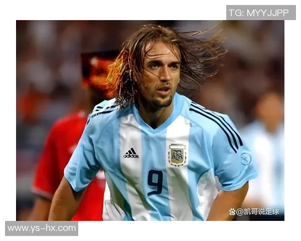 71岁足球明星离世球迷哀悼传奇生涯与永恒记忆 71岁足球明星离世球迷哀悼传奇生涯与永恒记忆