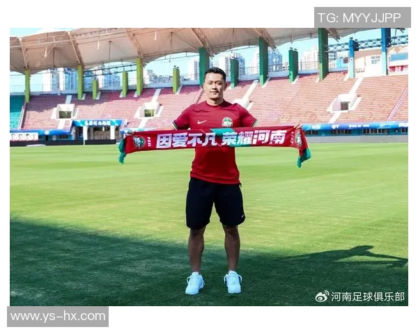 178cm足球明星的身高优势与职业生涯的辉煌成就探讨