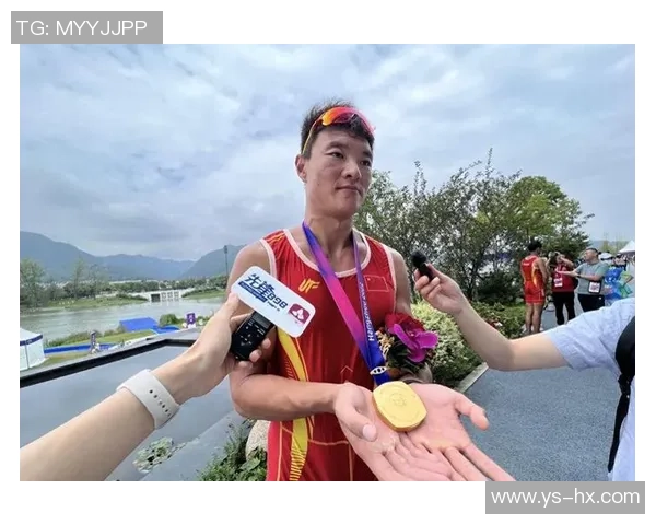 南京羽毛球队在亚运会积分榜上以76分稳居第一名展现强劲实力 南京羽毛球队在亚运会积分榜上以76分稳居第一名展现强劲实力