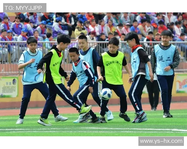 推图社足球明星助力青少年足球发展共创美好未来